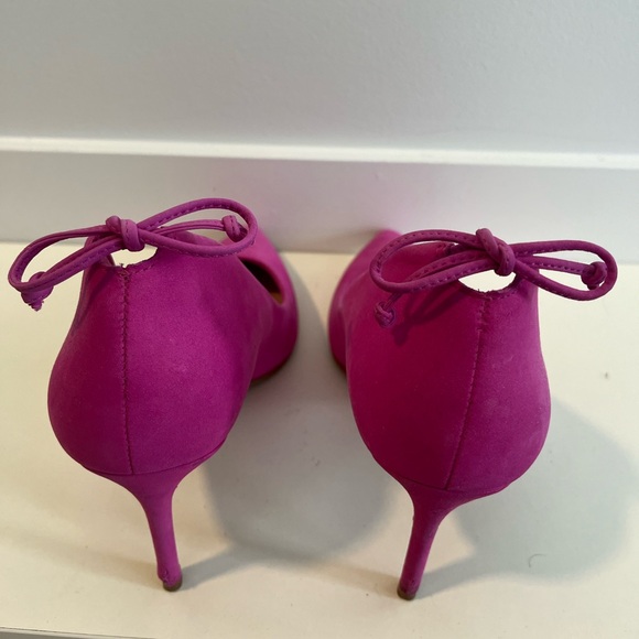 Aldo Hot pink heels with bow - Picture 3 of 6